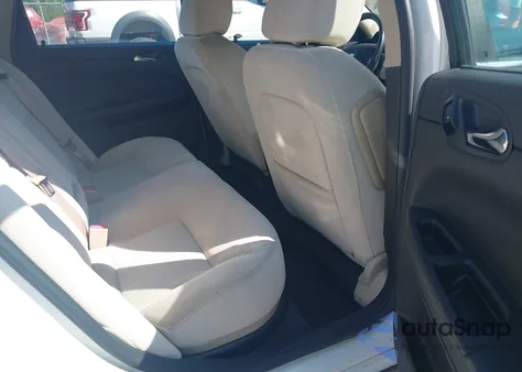 2013 Chevrolet Impala Lt z USA, uszkodzony, nr VIN 2G1WG5E39D1160094